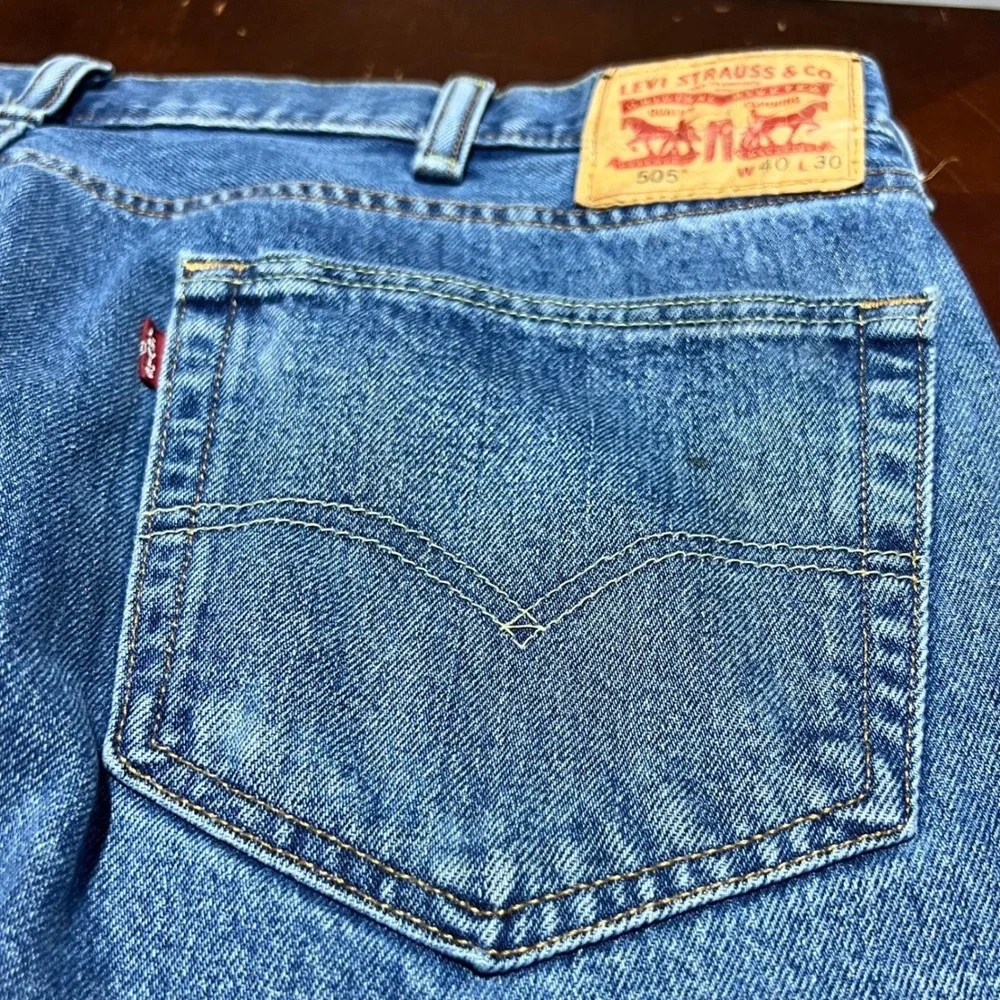 Levis 505 Regular Fit Straight Leg Blue Denim Jeans Mens 40x30 Medium Wash
